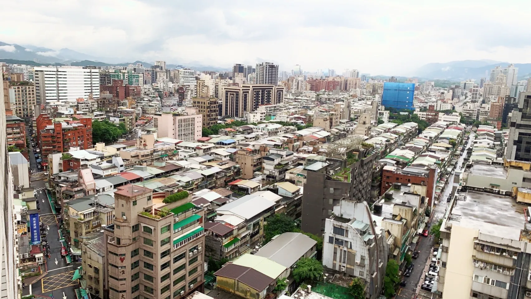 發燒阿翔-房市八大亂象